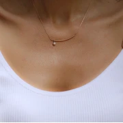 Сребърнo колие Line Pearl 