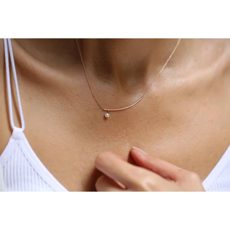 Сребърнo колие Line Pearl 