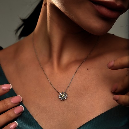 Сребърно колие Focus yellow