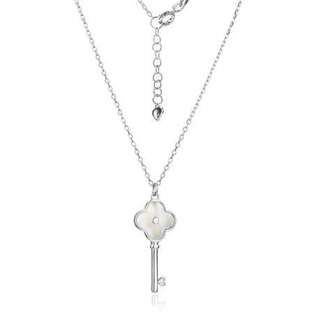 Сребърно колие Key