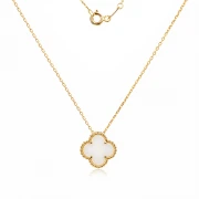Златно колие Clover