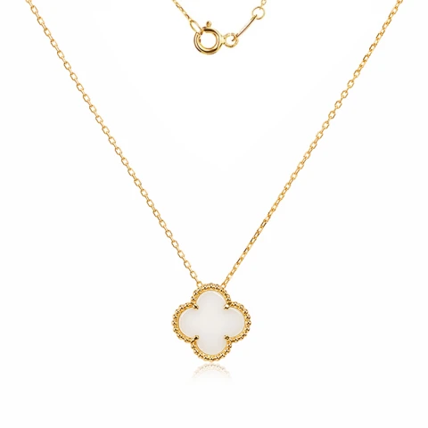Златно колие Clover