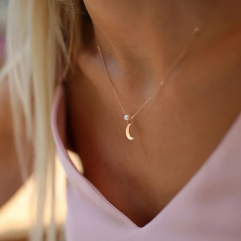 Златно колие Moon Pearl Златно колие Moon Pearl