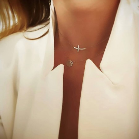 Златно колие кръстче Златно колие кръстче