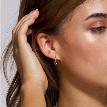 Златни обеци с буква Златни обеци с буква