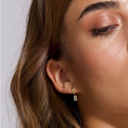Златни обеци с буква Златни обеци с буква