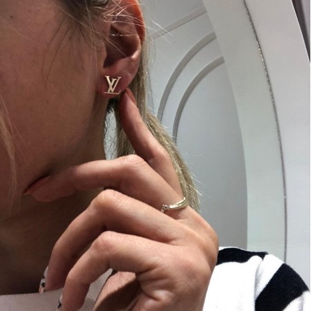 Златни обеци LV