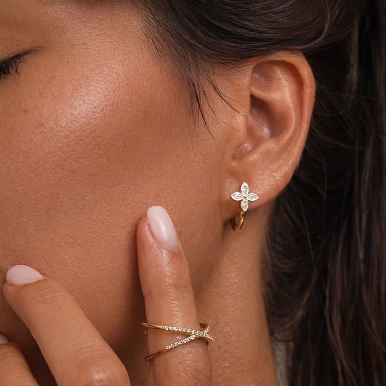 Златни обеци Isella