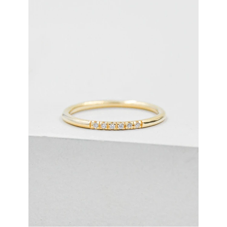 Сребърен пръстен с нежно поставени бели кубични цирконий Swarovski 925 Тrendy  Collection Victoria Gold