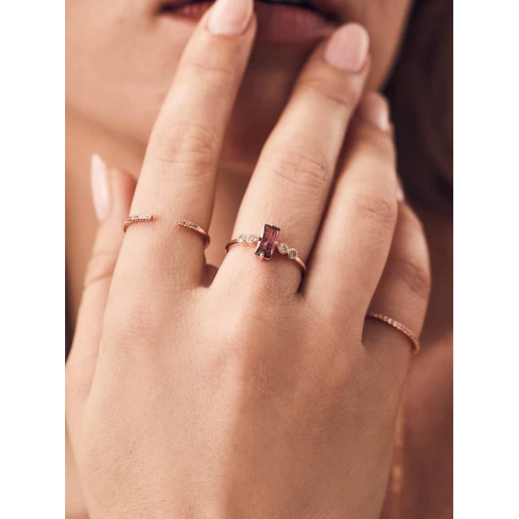 Сребърен пръстен с нежно поставени бели кубични цирконий Swarovski 925 Тrendy  Collection Victoria Gold