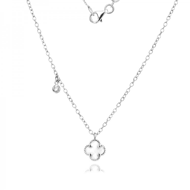 Сребърно колие Nelia Clover