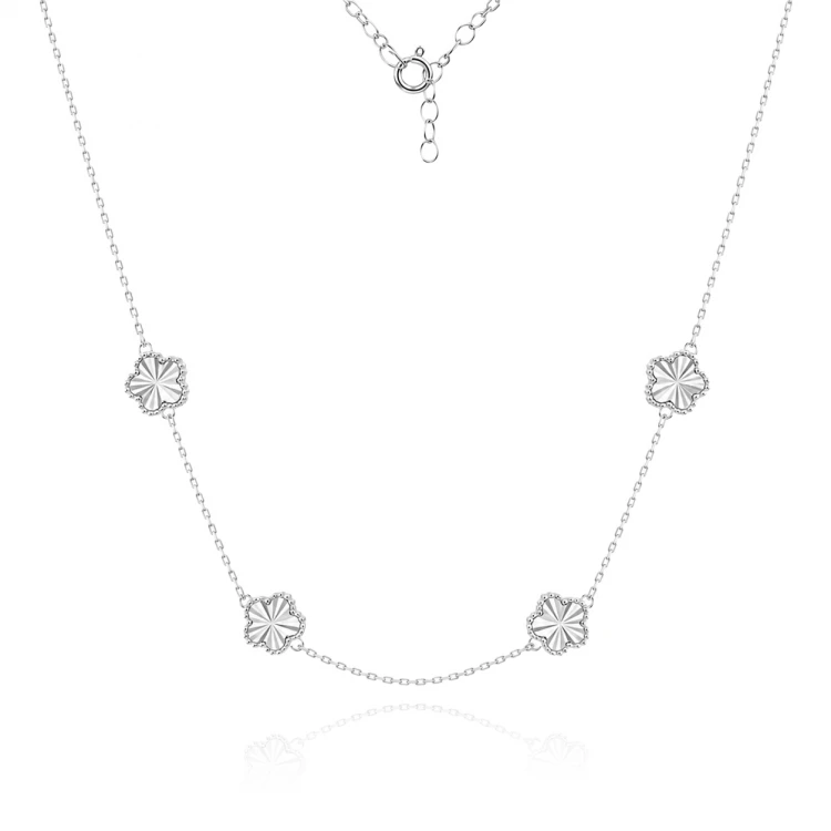 Сребърно колие Clover Shine