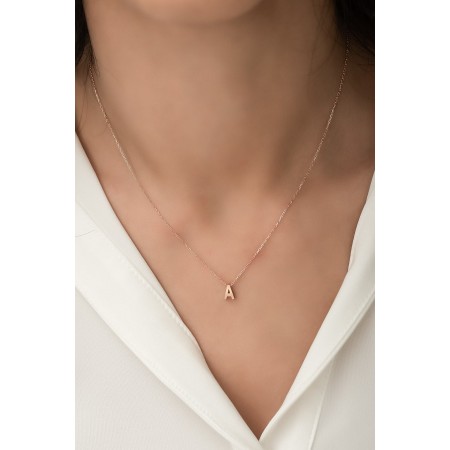 Сребърно колие с буква