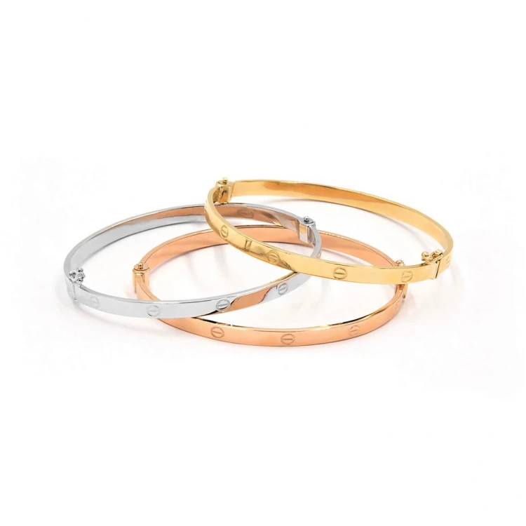 Златна твърда гривна Love Bangle