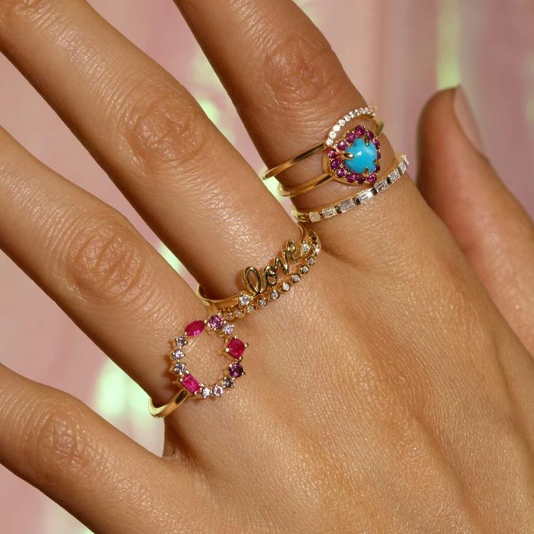 Златен пръстен LOVE Златен пръстен LOVE