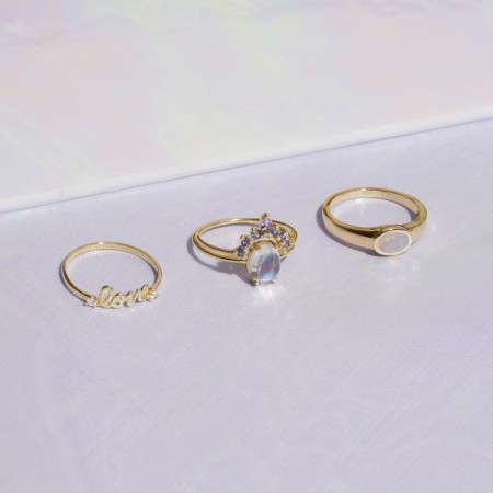 Златен пръстен LOVE